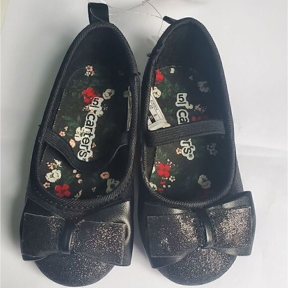 Carter's Other - Carters toddler girls size 5 glitter dress shoes
